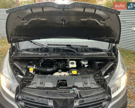 Сірий Рено Трафік, об'ємом двигуна 1.6 л та пробігом 164 тис. км за 16500 $, фото 6 на Automoto.ua