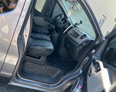 Серый Рено Трафик, объемом двигателя 1.6 л и пробегом 207 тыс. км за 13500 $, фото 7 на Automoto.ua