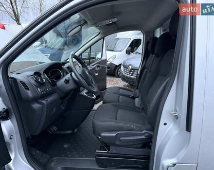 Серый Рено Трафик, объемом двигателя 2 л и пробегом 197 тыс. км за 17900 $, фото 25 на Automoto.ua