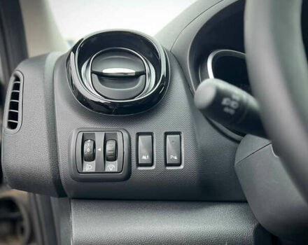 Серый Рено Трафик, объемом двигателя 2 л и пробегом 167 тыс. км за 18900 $, фото 35 на Automoto.ua