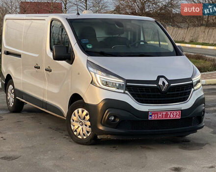 Серый Рено Трафик, объемом двигателя 2 л и пробегом 132 тыс. км за 18700 $, фото 65 на Automoto.ua