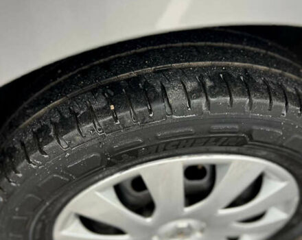 Серый Рено Трафик, объемом двигателя 2 л и пробегом 167 тыс. км за 18900 $, фото 14 на Automoto.ua