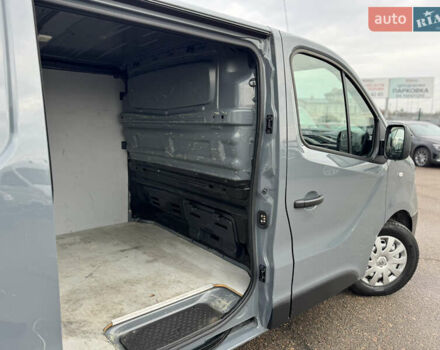 Серый Рено Трафик, объемом двигателя 2 л и пробегом 218 тыс. км за 22500 $, фото 27 на Automoto.ua