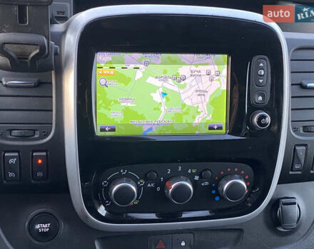 Серый Рено Трафик, объемом двигателя 2 л и пробегом 132 тыс. км за 18700 $, фото 23 на Automoto.ua