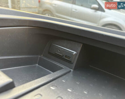 Серый Рено Трафик, объемом двигателя 2 л и пробегом 245 тыс. км за 16999 $, фото 19 на Automoto.ua