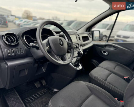 Серый Рено Трафик, объемом двигателя 2 л и пробегом 218 тыс. км за 22500 $, фото 45 на Automoto.ua