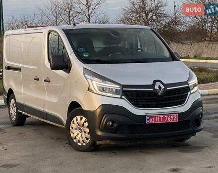 Серый Рено Трафик, объемом двигателя 2 л и пробегом 132 тыс. км за 18700 $, фото 62 на Automoto.ua