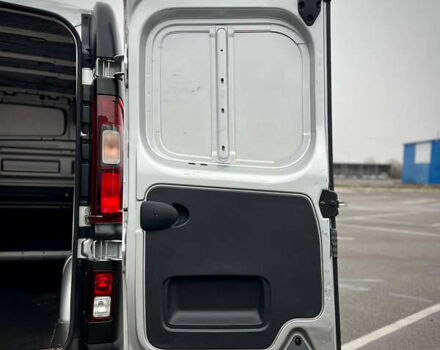 Серый Рено Трафик, объемом двигателя 2 л и пробегом 167 тыс. км за 18900 $, фото 43 на Automoto.ua