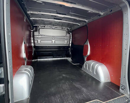 Серый Рено Трафик, объемом двигателя 2 л и пробегом 167 тыс. км за 18900 $, фото 47 на Automoto.ua