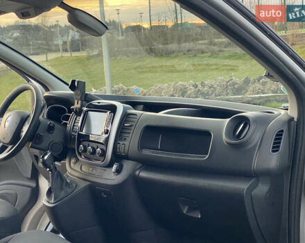 Серый Рено Трафик, объемом двигателя 2 л и пробегом 132 тыс. км за 18700 $, фото 37 на Automoto.ua