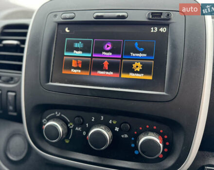 Серый Рено Трафик, объемом двигателя 2 л и пробегом 218 тыс. км за 22500 $, фото 37 на Automoto.ua