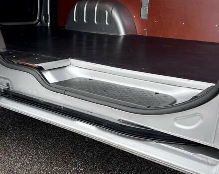 Серый Рено Трафик, объемом двигателя 2 л и пробегом 167 тыс. км за 18900 $, фото 40 на Automoto.ua