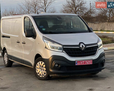 Серый Рено Трафик, объемом двигателя 2 л и пробегом 132 тыс. км за 18700 $, фото 4 на Automoto.ua