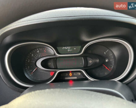 Серый Рено Трафик, объемом двигателя 2 л и пробегом 245 тыс. км за 16999 $, фото 15 на Automoto.ua