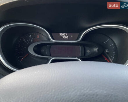 Серый Рено Трафик, объемом двигателя 2 л и пробегом 132 тыс. км за 18700 $, фото 28 на Automoto.ua