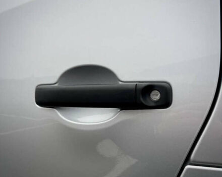 Серый Рено Трафик, объемом двигателя 2 л и пробегом 167 тыс. км за 18900 $, фото 15 на Automoto.ua