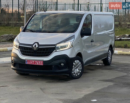 Серый Рено Трафик, объемом двигателя 2 л и пробегом 132 тыс. км за 18700 $, фото 59 на Automoto.ua