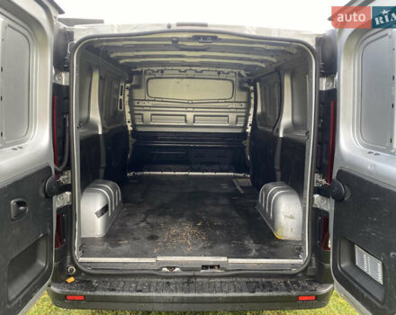 Серый Рено Трафик, объемом двигателя 2 л и пробегом 200 тыс. км за 17900 $, фото 33 на Automoto.ua