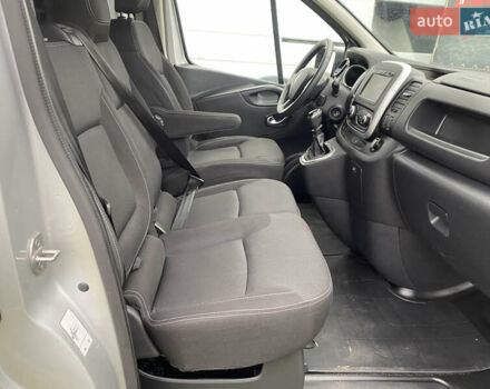 Серый Рено Трафик, объемом двигателя 2 л и пробегом 200 тыс. км за 17900 $, фото 12 на Automoto.ua