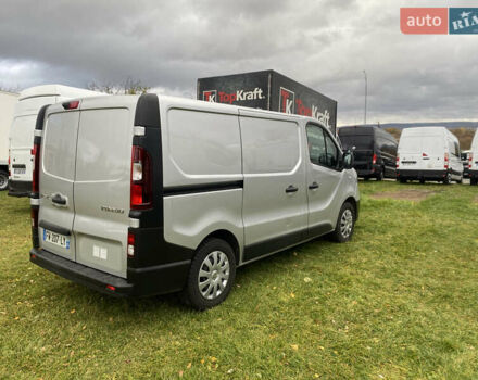 Серый Рено Трафик, объемом двигателя 2 л и пробегом 200 тыс. км за 17900 $, фото 7 на Automoto.ua