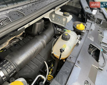 Серый Рено Трафик, объемом двигателя 2 л и пробегом 200 тыс. км за 17900 $, фото 24 на Automoto.ua