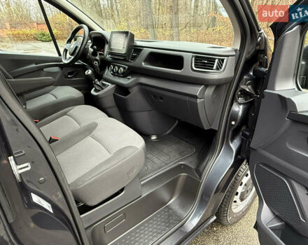Серый Рено Трафик, объемом двигателя 2 л и пробегом 98 тыс. км за 25800 $, фото 36 на Automoto.ua