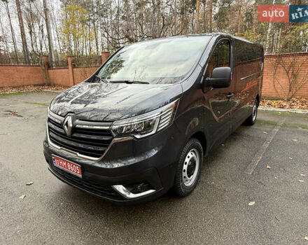 Серый Рено Трафик, объемом двигателя 2 л и пробегом 98 тыс. км за 25800 $, фото 52 на Automoto.ua
