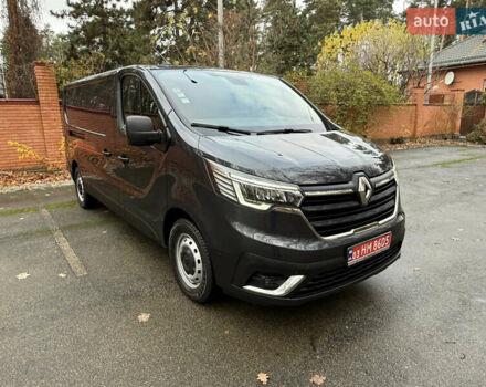 Серый Рено Трафик, объемом двигателя 2 л и пробегом 98 тыс. км за 25800 $, фото 1 на Automoto.ua