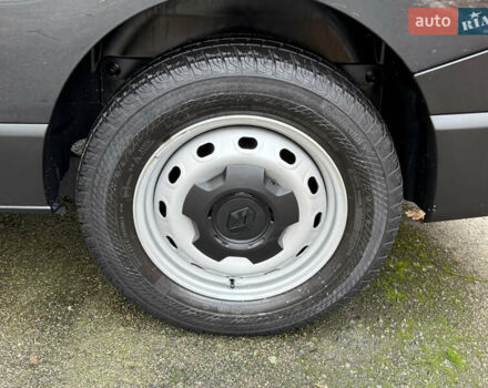 Серый Рено Трафик, объемом двигателя 2 л и пробегом 98 тыс. км за 25800 $, фото 19 на Automoto.ua