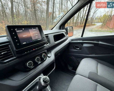 Серый Рено Трафик, объемом двигателя 2 л и пробегом 98 тыс. км за 25800 $, фото 35 на Automoto.ua