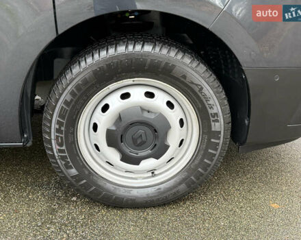 Серый Рено Трафик, объемом двигателя 2 л и пробегом 98 тыс. км за 25800 $, фото 17 на Automoto.ua