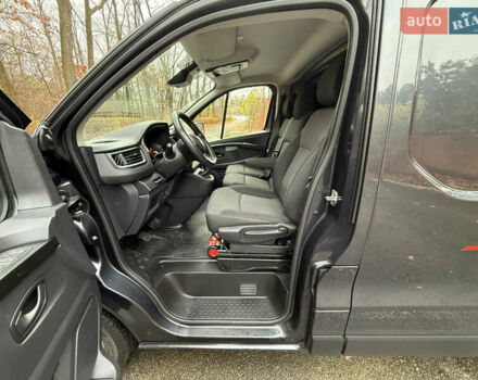 Серый Рено Трафик, объемом двигателя 2 л и пробегом 98 тыс. км за 25800 $, фото 30 на Automoto.ua