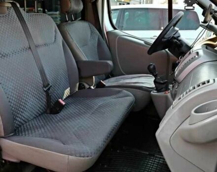 Сірий Рено Трафік, об'ємом двигуна 1.9 л та пробігом 280 тис. км за 2200 $, фото 14 на Automoto.ua