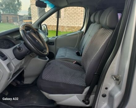 Сірий Рено Трафік, об'ємом двигуна 0 л та пробігом 500 тис. км за 3650 $, фото 6 на Automoto.ua