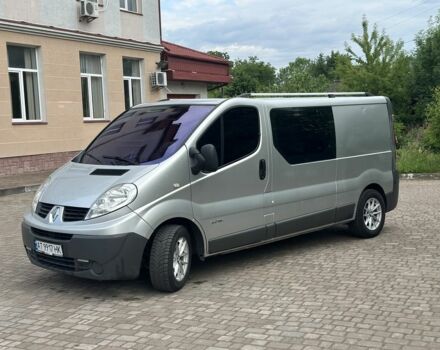Серый Рено Трафик, объемом двигателя 2 л и пробегом 305 тыс. км за 9300 $, фото 3 на Automoto.ua