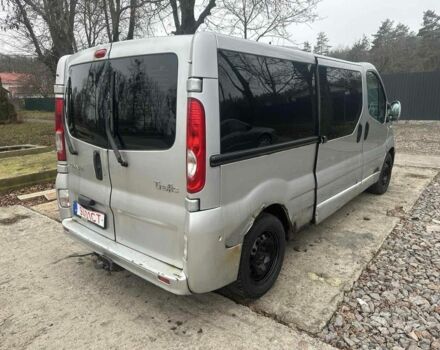 Сірий Рено Трафік, об'ємом двигуна 2 л та пробігом 100 тис. км за 3600 $, фото 4 на Automoto.ua