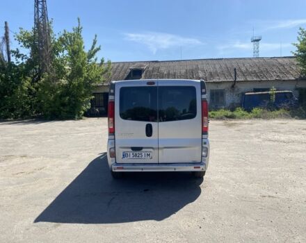 Серый Рено Трафик, объемом двигателя 2 л и пробегом 287 тыс. км за 12500 $, фото 1 на Automoto.ua