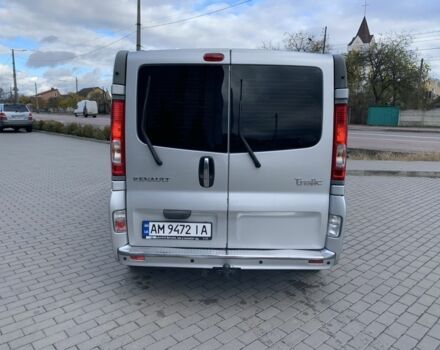 Серый Рено Трафик, объемом двигателя 2 л и пробегом 261 тыс. км за 14200 $, фото 2 на Automoto.ua