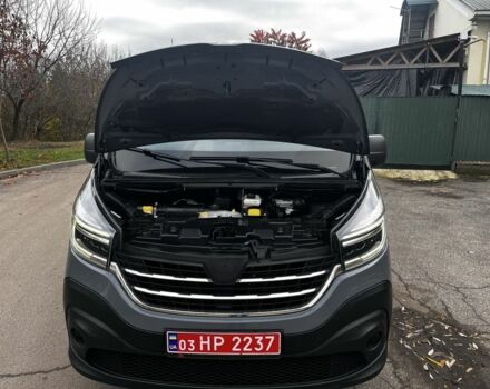 Серый Рено Трафик, объемом двигателя 2 л и пробегом 230 тыс. км за 26770 $, фото 11 на Automoto.ua