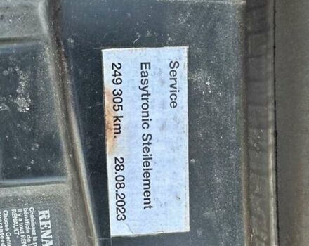 Серый Рено Трафик, объемом двигателя 2.5 л и пробегом 280 тыс. км за 4500 $, фото 8 на Automoto.ua