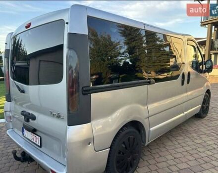 Серый Рено Трафик, объемом двигателя 2.5 л и пробегом 280 тыс. км за 4500 $, фото 3 на Automoto.ua