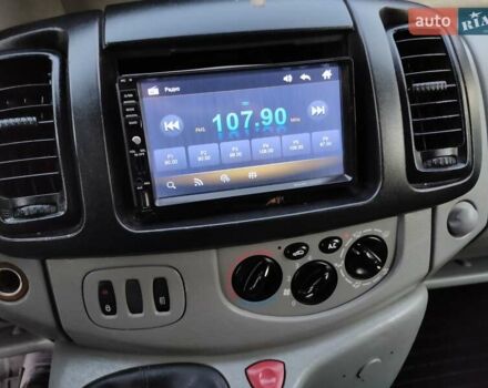 Сірий Рено Трафік, об'ємом двигуна 1.9 л та пробігом 280 тис. км за 6800 $, фото 15 на Automoto.ua