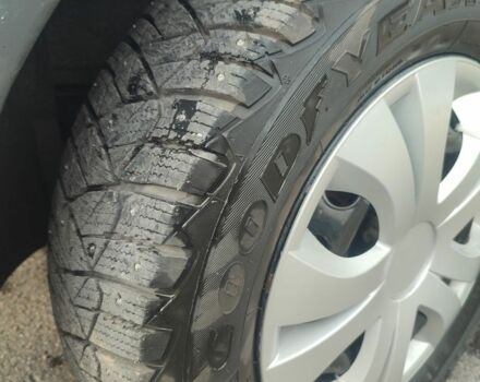 Сірий Рено Трафік, об'ємом двигуна 0 л та пробігом 320 тис. км за 7900 $, фото 2 на Automoto.ua