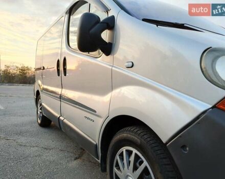 Сірий Рено Трафік, об'ємом двигуна 1.9 л та пробігом 280 тис. км за 6800 $, фото 5 на Automoto.ua
