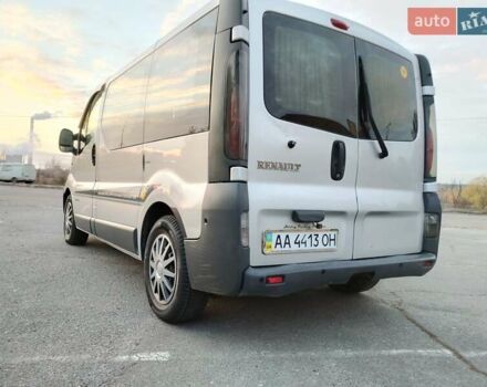 Сірий Рено Трафік, об'ємом двигуна 1.9 л та пробігом 280 тис. км за 6800 $, фото 1 на Automoto.ua