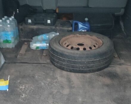 Серый Рено Трафик, объемом двигателя 1.9 л и пробегом 340 тыс. км за 4000 $, фото 4 на Automoto.ua