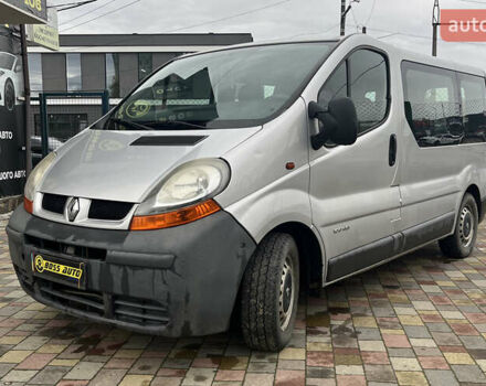Рено Трафик 2004 в Стрые на Automoto.ua Серый Рено Трафик, объемом двигателя 1.87 л и пробегом 293 тыс. км за 7800 $, фото 2 на Automoto.ua