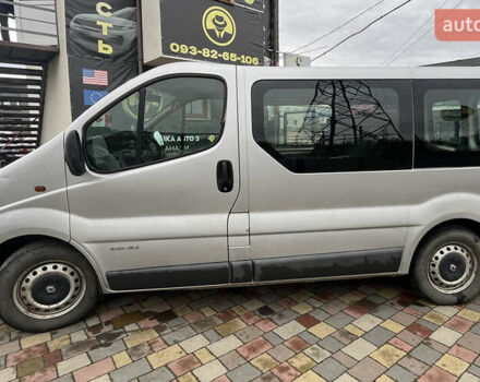 Рено Трафик 2004 в Стрые на Automoto.ua Серый Рено Трафик, объемом двигателя 1.87 л и пробегом 293 тыс. км за 7800 $, фото 3 на Automoto.ua