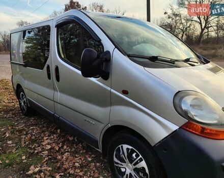 Серый Рено Трафик, объемом двигателя 1.87 л и пробегом 348 тыс. км за 7450 $, фото 7 на Automoto.ua