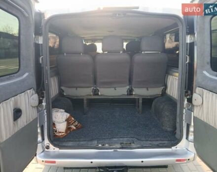 Сірий Рено Трафік, об'ємом двигуна 2.46 л та пробігом 400 тис. км за 7500 $, фото 5 на Automoto.ua